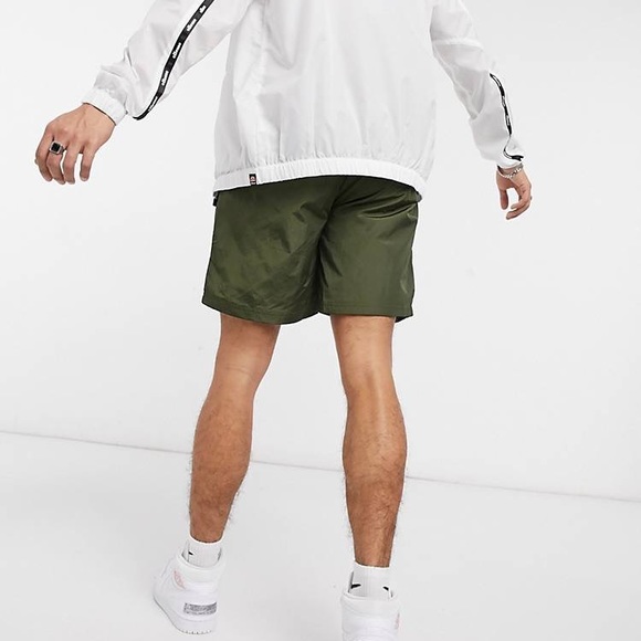 (BN44) Ellesse high shine shorts in khaki , Size XS, NWOT - Picture 4 of 11